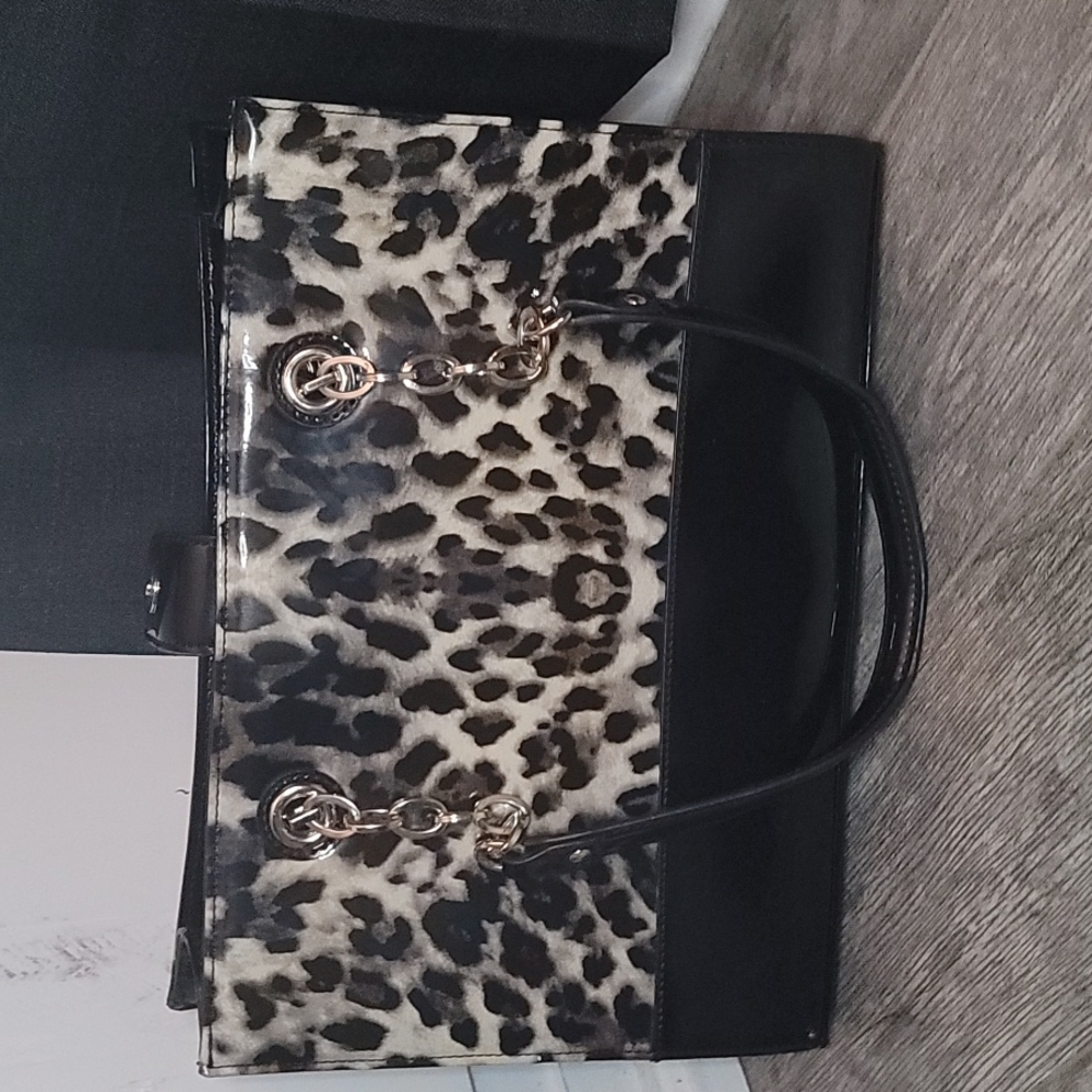 Leopard print bag